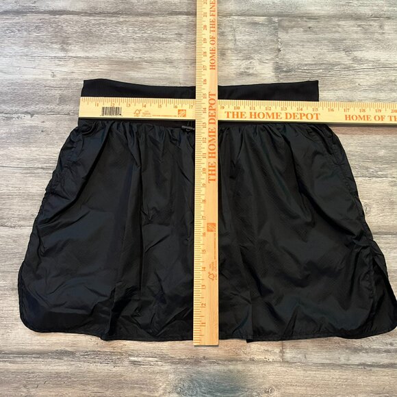 Sincerely Jules Black Athletic Skort, Bungee Elastic Waist, Pockets - Size Large - Picture 6 of 8